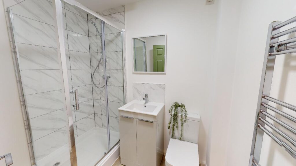 11 Flat-F-Gordon-House-09212023_123721